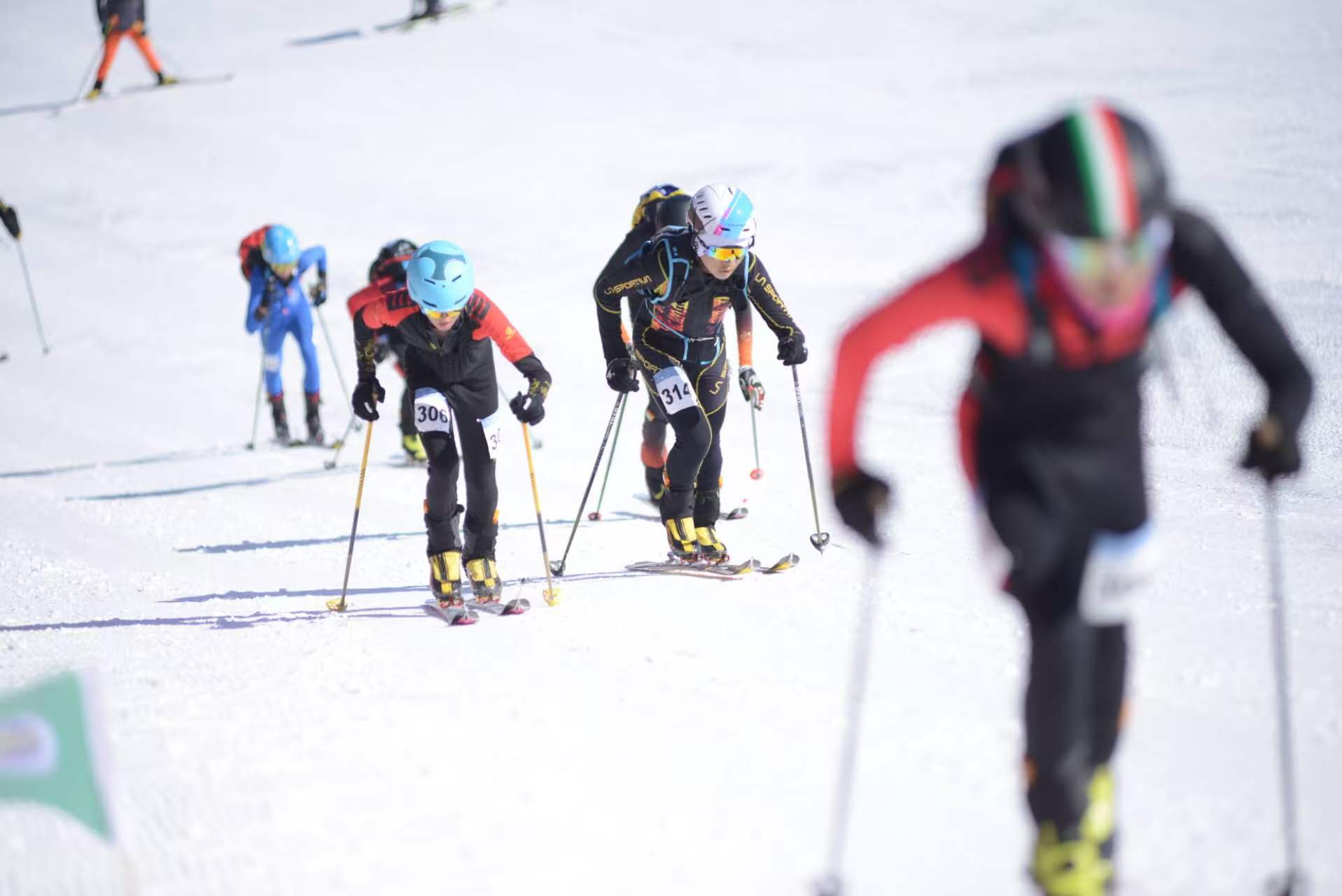 2026年亚洲滑雪登山锦标赛燃情启幕