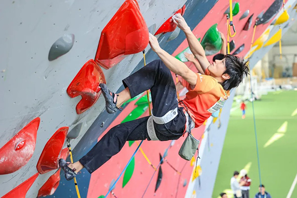 参加2026年国际比赛国家青年攀岩队、国家少年攀岩队组队选拔赛开赛